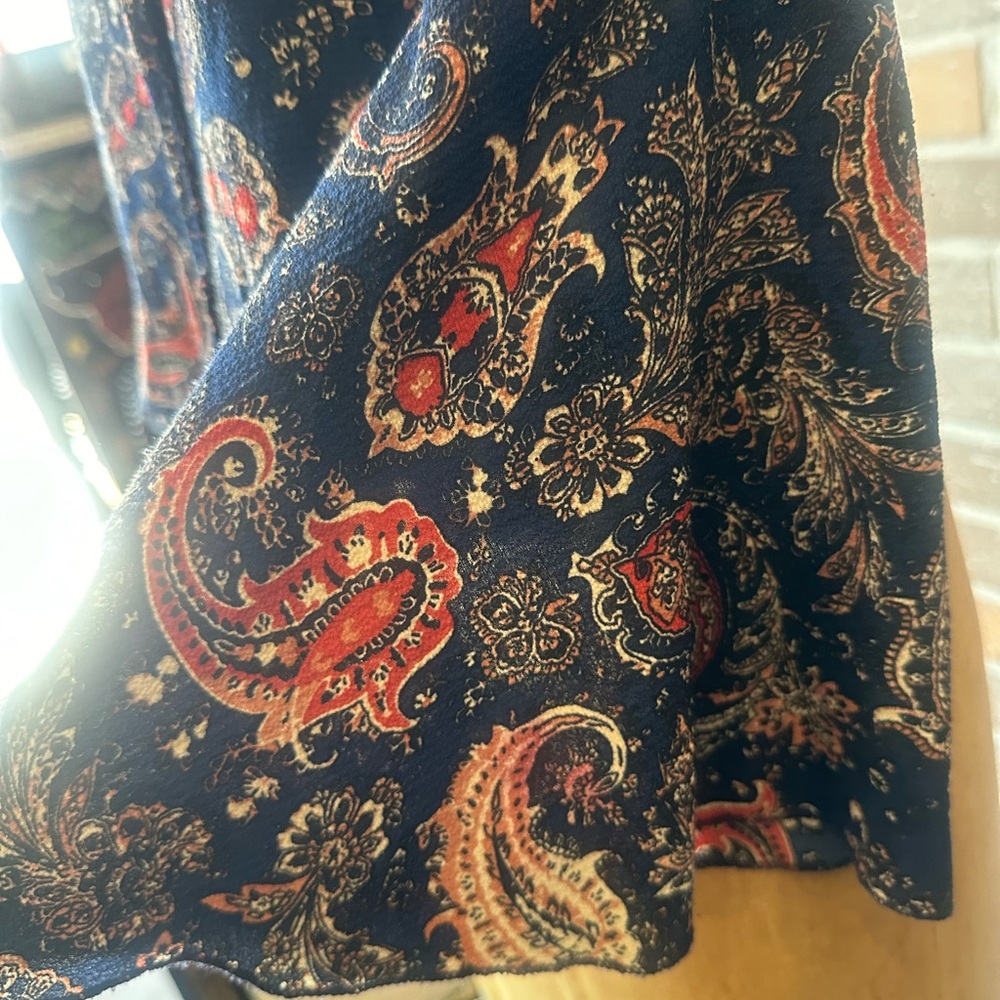 Top - Picture 6 of 6